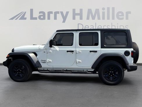 Used 2020 Jeep Wrangler Unlimited Sport AWD/4WD image 7
