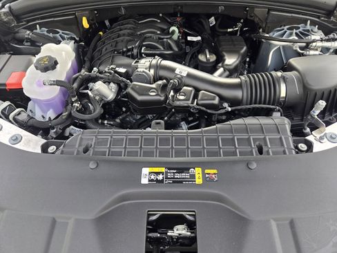 New 2025 Jeep Grand Cherokee Laredo RWD image 23