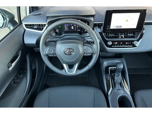 New 2026 Toyota Corolla SE image 15