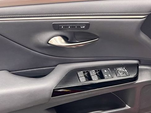 Certified 2023 Lexus ES 300h F Sport w/ Accessory Package (Z2) FWD image 10