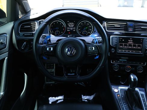 Used 2016 Volkswagen Golf R 4-Door image 25