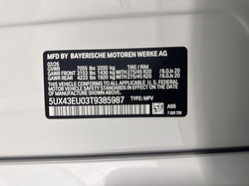 New 2026 BMW X5 xDrive50e image 11