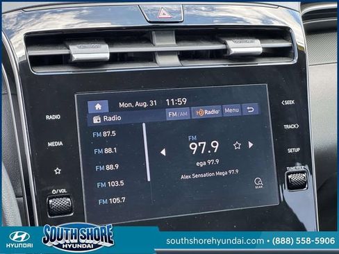 Certified 2024 Hyundai Santa Cruz SE AWD/4WD image 29