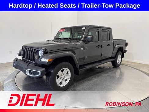 Used 2020 Jeep Gladiator Sport w/ Quick Order Package 24S AWD/4WD image 3