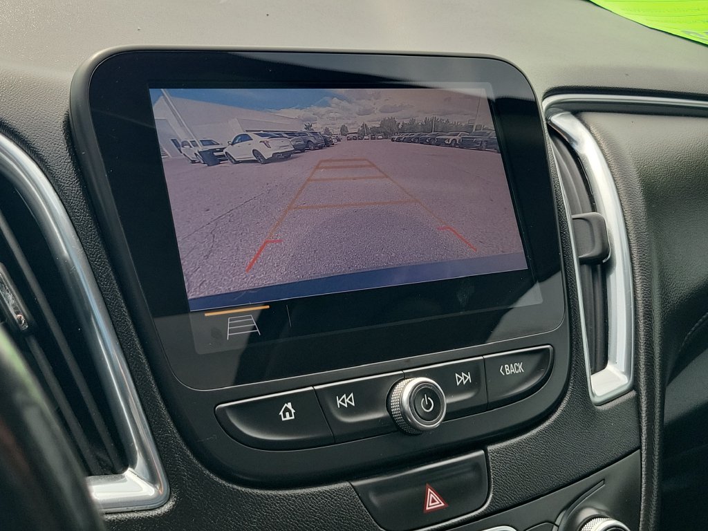 Used 2019 Chevrolet Malibu Hybrid w/ Leather Package FWD image 26