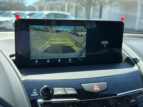 New 2026 Acura RDX SH-AWD image 17