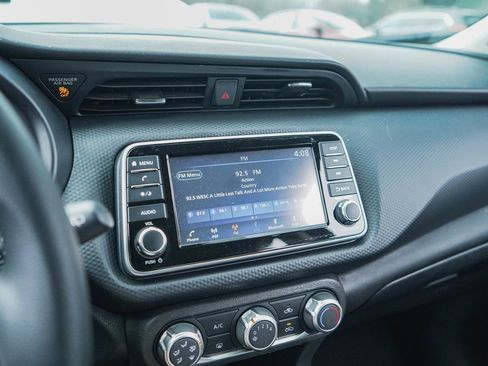 Used 2024 Nissan Kicks S image 24