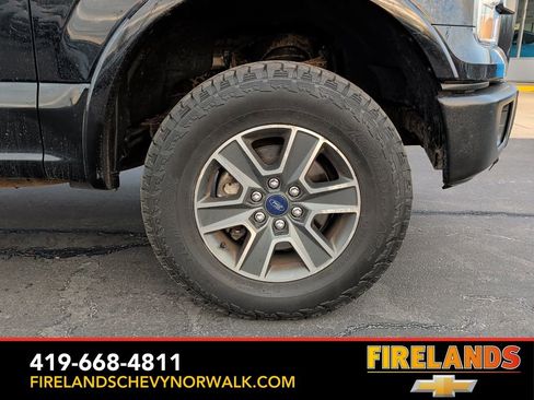 Used 2016 Ford F150 XLT w/ Equipment Group 302A Luxury image 9