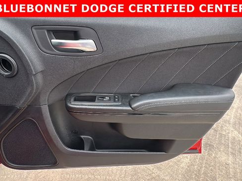 Used 2023 Dodge Charger SXT w/ Blacktop Package RWD image 29