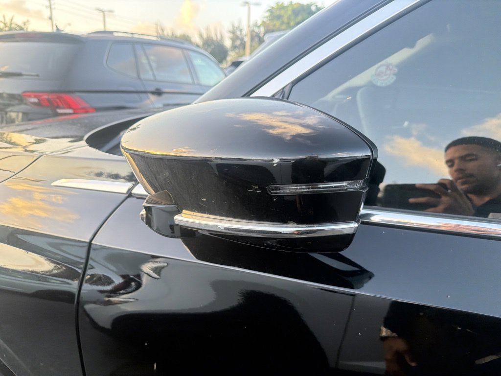 Used 2026 Acura MDX w/ Advance Package AWD/4WD image 3
