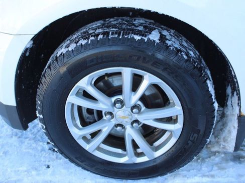 Used 2017 Chevrolet Equinox Premier w/ Enhanced Convenience Package image 13