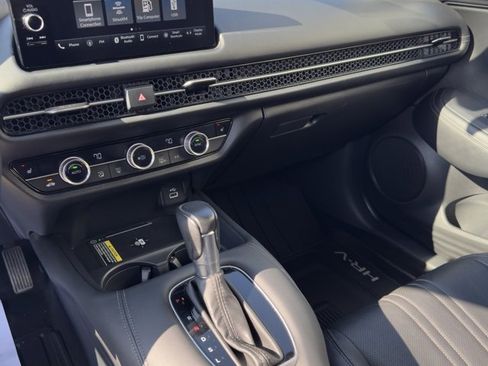 Used 2024 Honda HR-V EX-L image 19