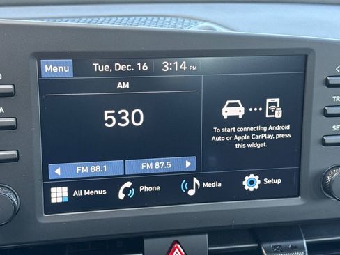New 2026 Hyundai Elantra SEL Sport Premium FWD image 19