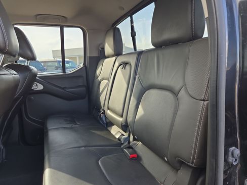 Used 2019 Nissan Frontier PRO-4X w/ Pro-4x Luxury Package AWD/4WD image 34