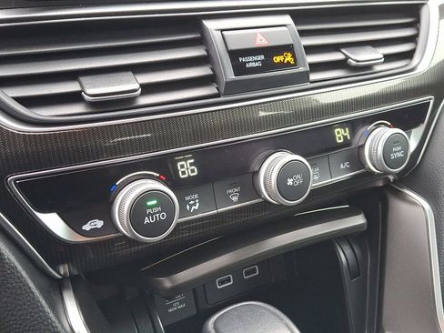 Used 2022 Honda Accord Sport image 16