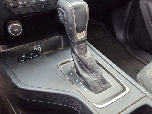 Used 2019 Ford Ranger XLT w/ Equipment Group 301A Mid image 7