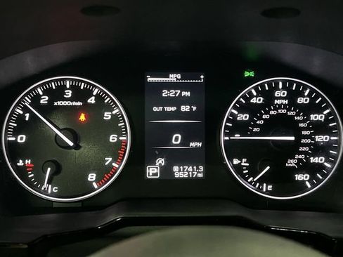 Used 2021 Subaru Outback Premium AWD/4WD image 12