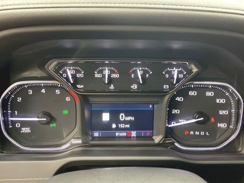 Used 2023 GMC Sierra 2500 SLT w/ SLT Premium Package image 11