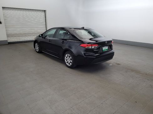 Used 2024 Toyota Corolla LE FWD image 5