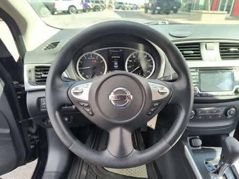 Used 2018 Nissan Sentra S image 14