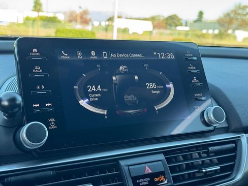 Used 2022 Honda Accord Sport image 42