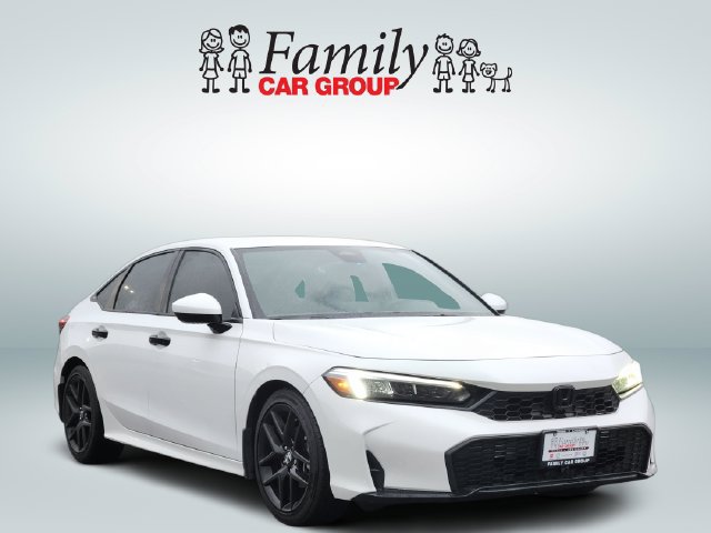 Used 2025 Honda Civic Sport image 2