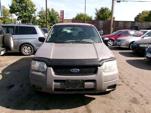 Used 2001 Ford Escape XLS image 1