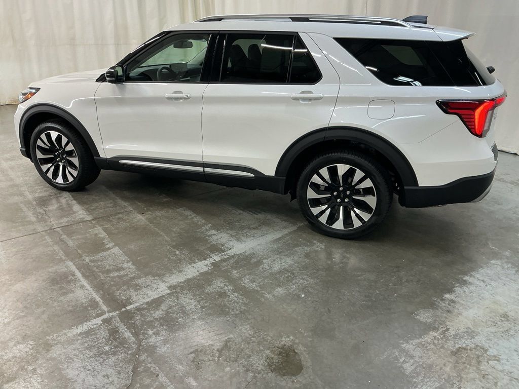 New 2026 Ford Explorer Platinum w/ LUX Leather Package AWD/4WD image 9