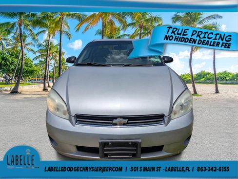 Used 2007 Chevrolet Monte Carlo LT FWD image 5