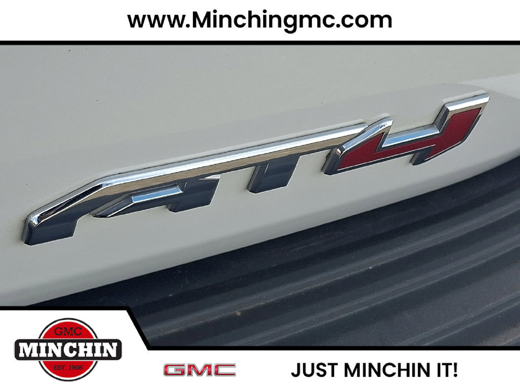 Used 2024 GMC Yukon AT4 w/ Technology Package AWD/4WD image 30