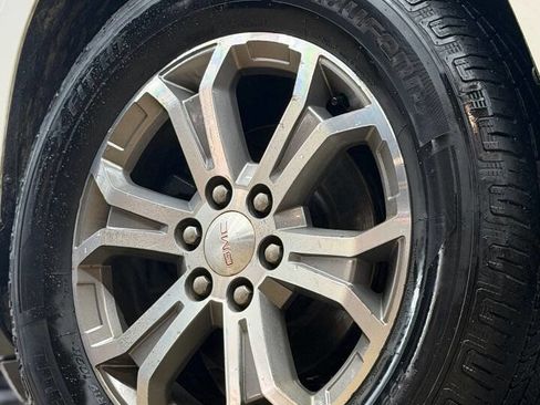 Used 2015 GMC Acadia SLT w/ Open Road Package AWD/4WD image 21