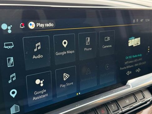 Certified 2025 Chevrolet Silverado 1500 LT image 3