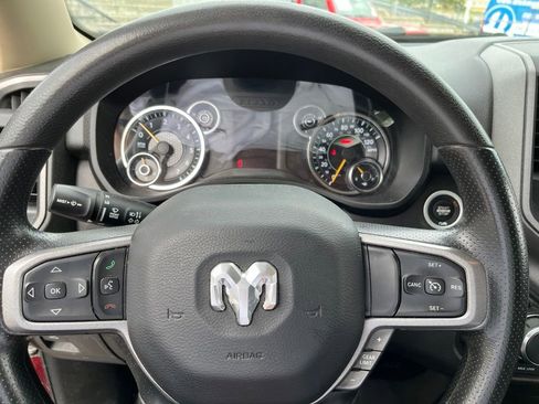 Used 2019 RAM 1500 Tradesman AWD/4WD image 11