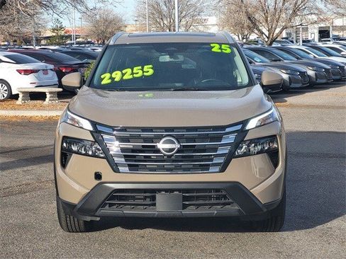 Certified 2025 Nissan Rogue SV w/ SV Premium Package image 9