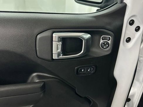 Used 2025 Jeep Wrangler Unlimited Sport S 4xe image 9