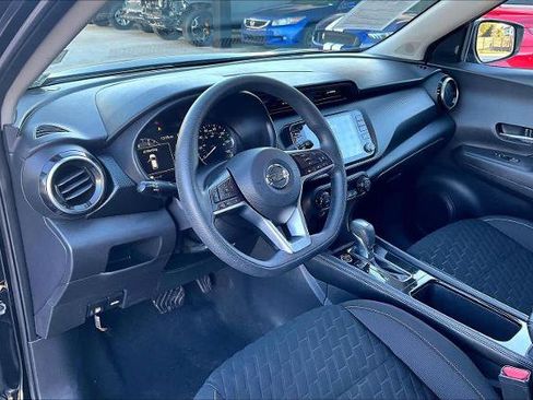Certified 2021 Nissan Kicks SV image 16