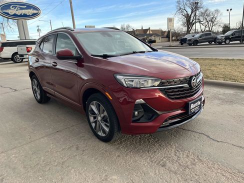 Used 2022 Buick Encore GX Select w/ Sport Touring Package image 4