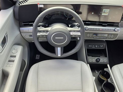 New 2026 Hyundai Kona Limited FWD image 8