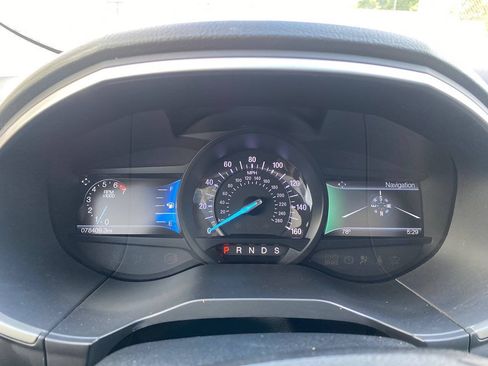 Used 2018 Ford Edge SEL w/ Equipment Group 201A AWD/4WD image 23