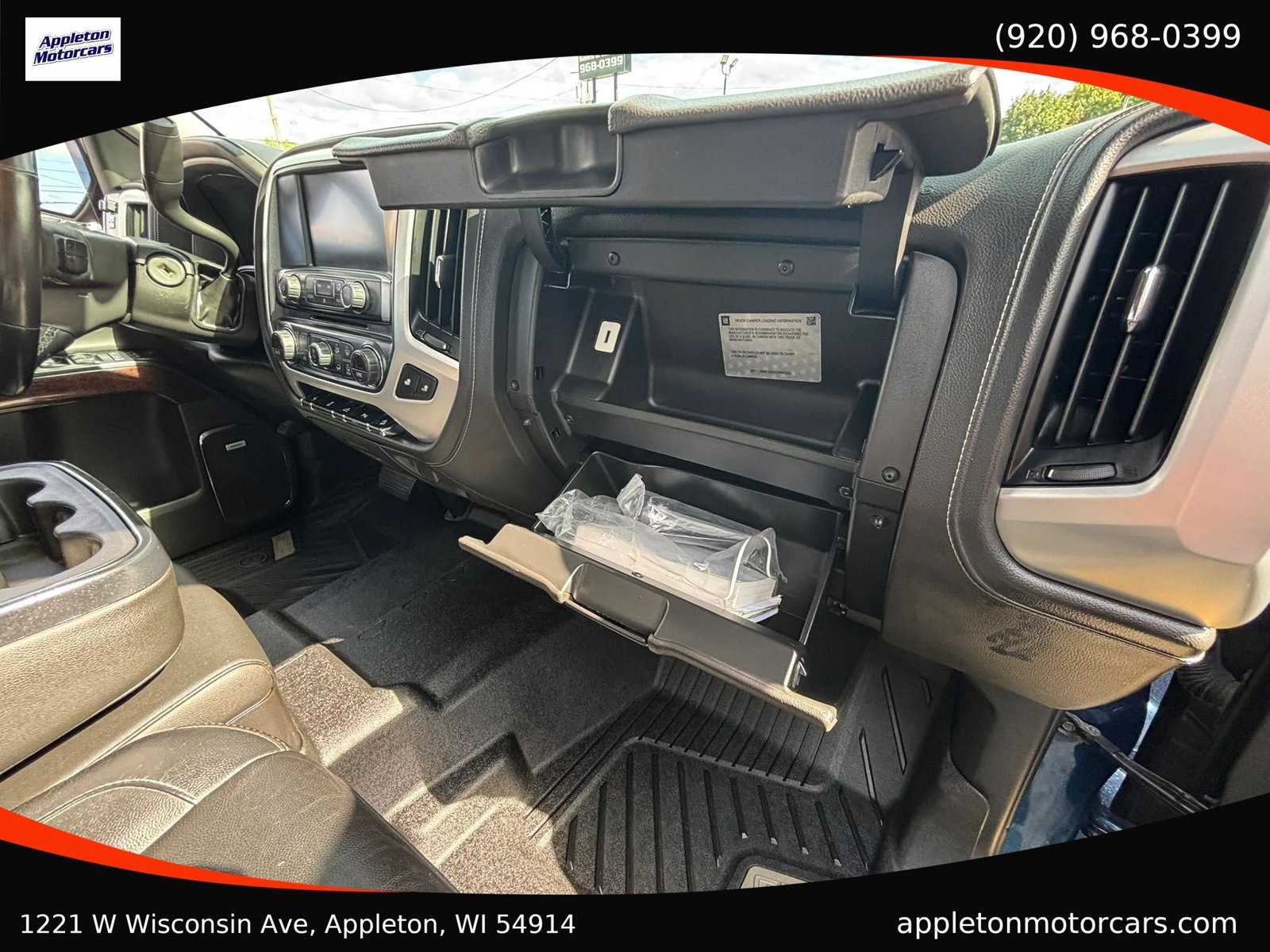 Used 2018 GMC Sierra 1500 SLT w/ SLT Premium Package AWD/4WD image 49