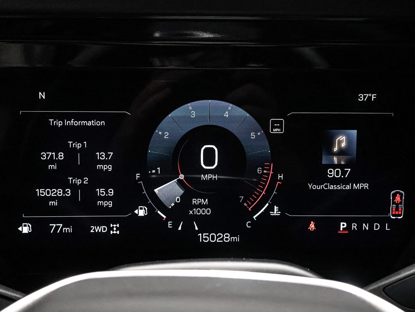 Used 2025 GMC Yukon Elevation AWD/4WD image 39