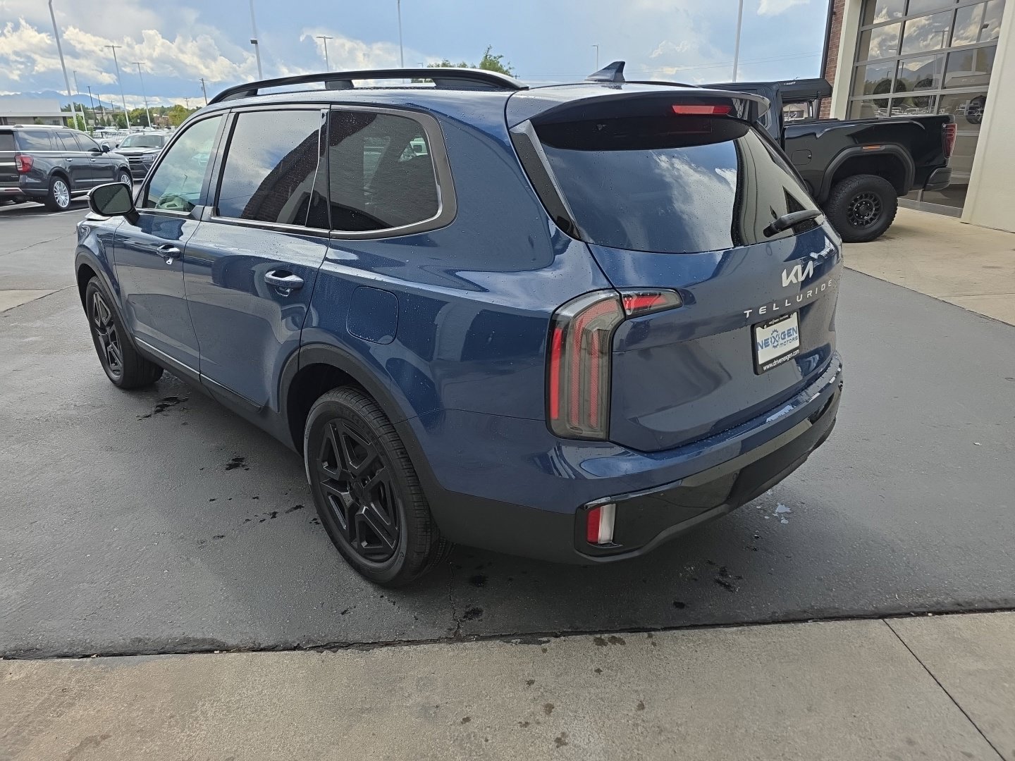 Used 2024 Kia Telluride SX X-Line AWD/4WD image 30
