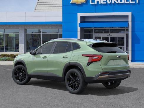 New 2026 Chevrolet Trax ACTIV FWD image 3