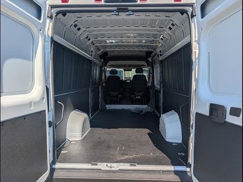 Used 2023 RAM ProMaster 3500 w/ Convenience Group image 18