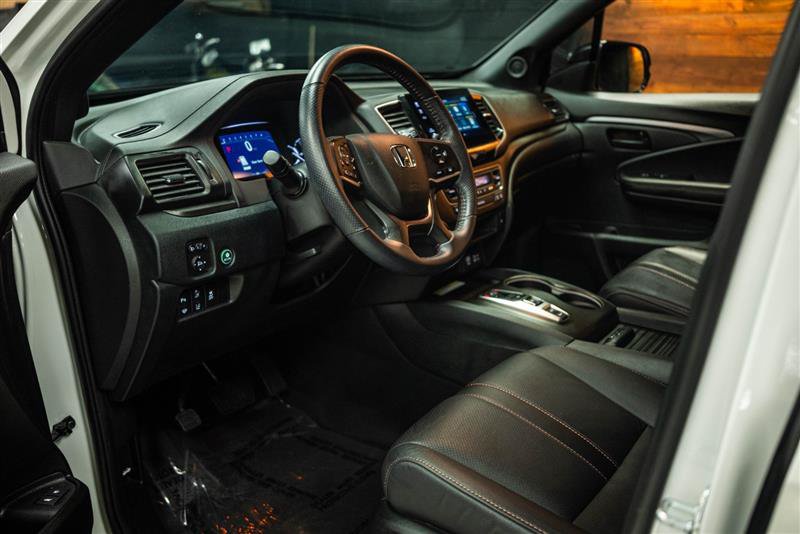 Used 2023 Honda Passport TrailSport image 9