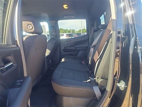 New 2025 GMC Canyon Elevation w/ Convenience Package image 8