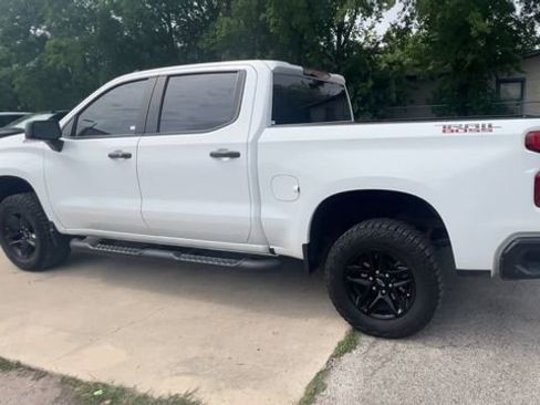 Used 2023 Chevrolet Silverado 1500 LT Trail Boss w/ Protection Package AWD/4WD image 6