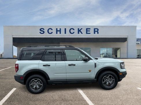 Used 2021 Ford Bronco Sport Badlands AWD/4WD image 2