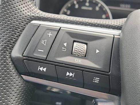 Used 2024 Mitsubishi Outlander SE FWD image 23