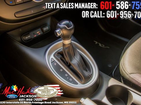 Used 2017 Kia Soul + w/ Designer's Package image 16